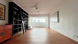Blk 216 Jurong East Street 21 (Jurong East), HDB Executive #577147631